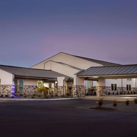 Baymont Inn & Suites Shawnee Buitenkant foto